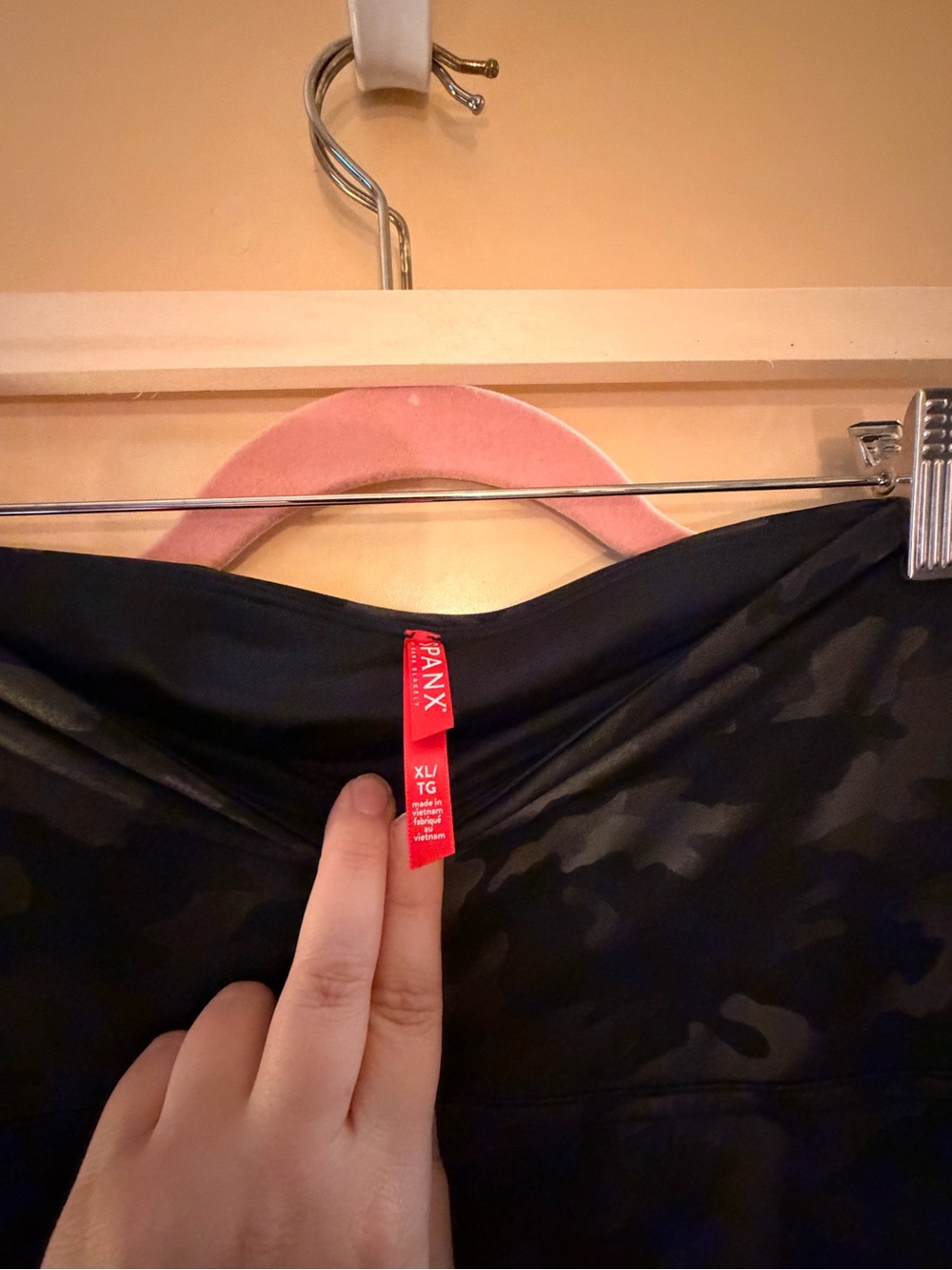 SPANX Black Camo High-Rise Leggings - Picture 4 of 4